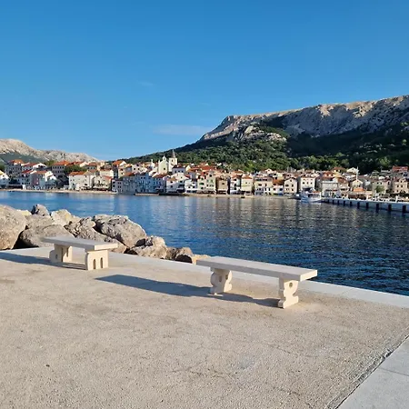 Hrabric Πανσιόν 3*